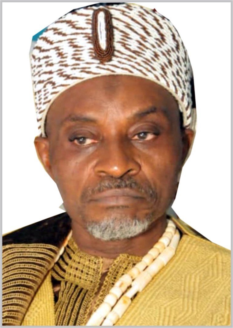 Olowu of Owu Kingdom Image